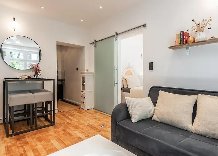 Gemuetliche Mit Terrasse In Winterhude Apartment