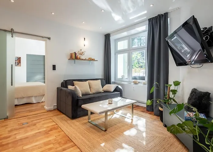 Gemuetliche Mit Terrasse In Winterhude Apartment